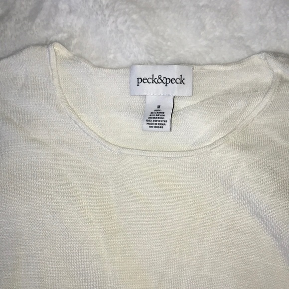 Beautiful 3/4 length sleeve blouse - Picture 2 of 2